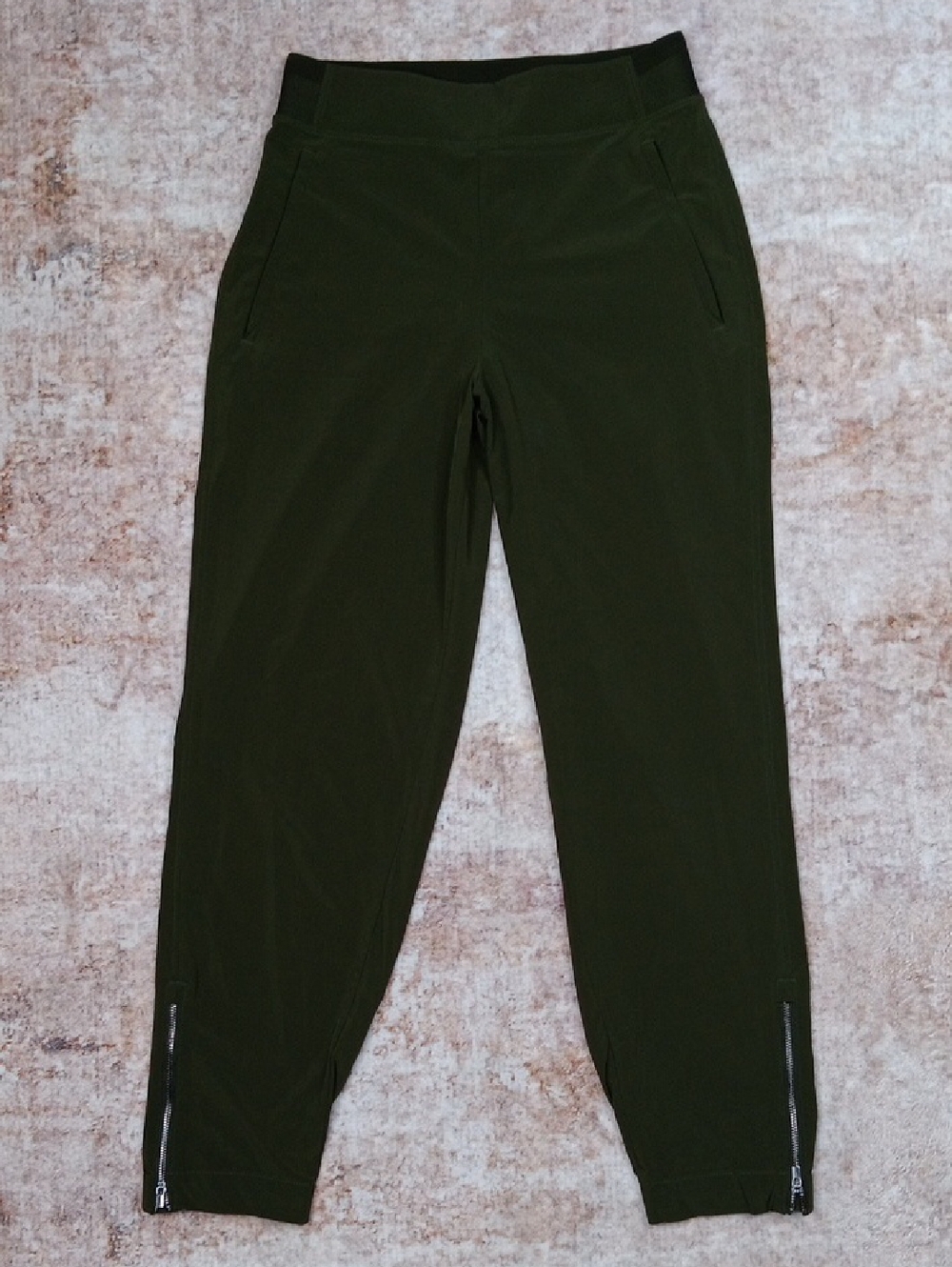 Athleta Olive Green Jogger Active Pants Womens 0